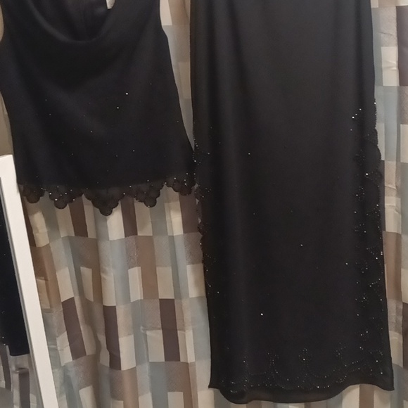 FINAL PRICE J. R. NITES BY CALIENDO 2-pc beaded scalloped blouse/maxi skirt 6 - Picture 14 of 16